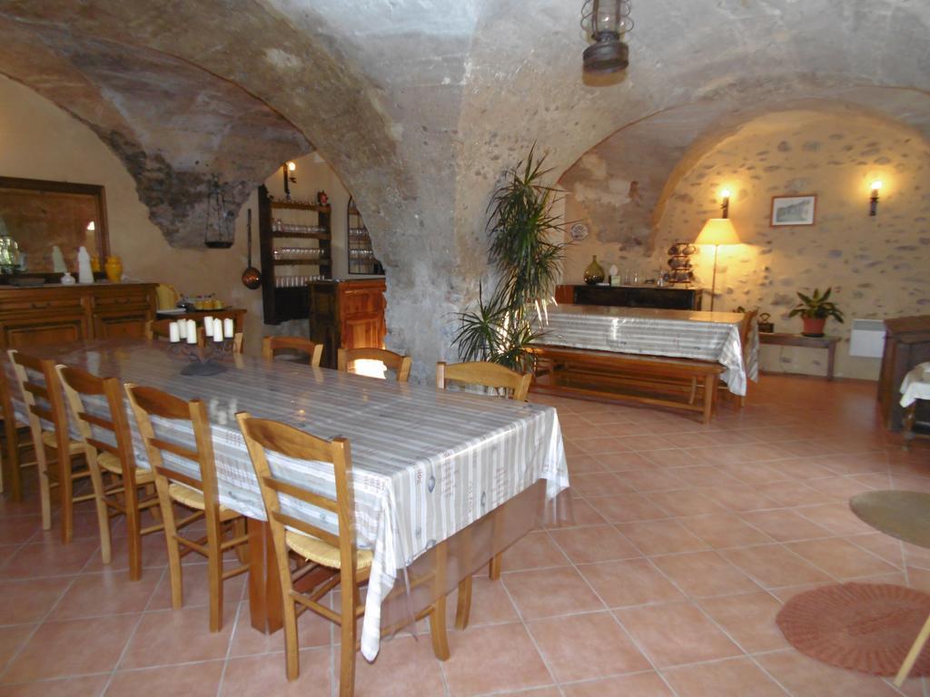 La Ferme De Valauris Bed & Breakfast Sisteron Eksteriør bilde