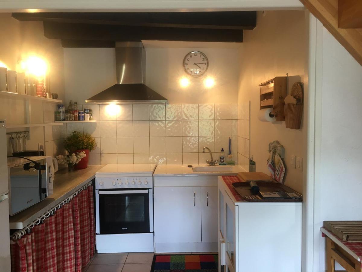 La Ferme De Valauris Bed & Breakfast Sisteron Eksteriør bilde